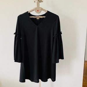 ALEXIA ADMOR Bell Sleeve Black Dress